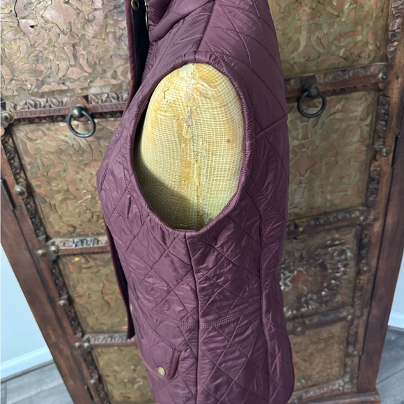 Barbour Quilted Burgundy Vest 6 - Picture 2 of 14